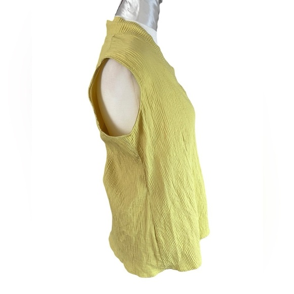 Marla Wynne Yellow Stretch Wrap Top Sz M - Picture 5 of 10